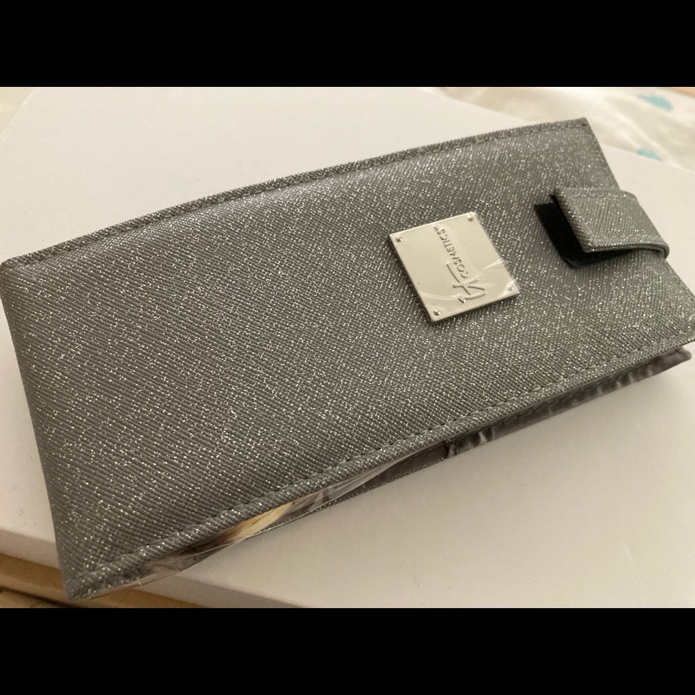 IT Cosmetics brush set